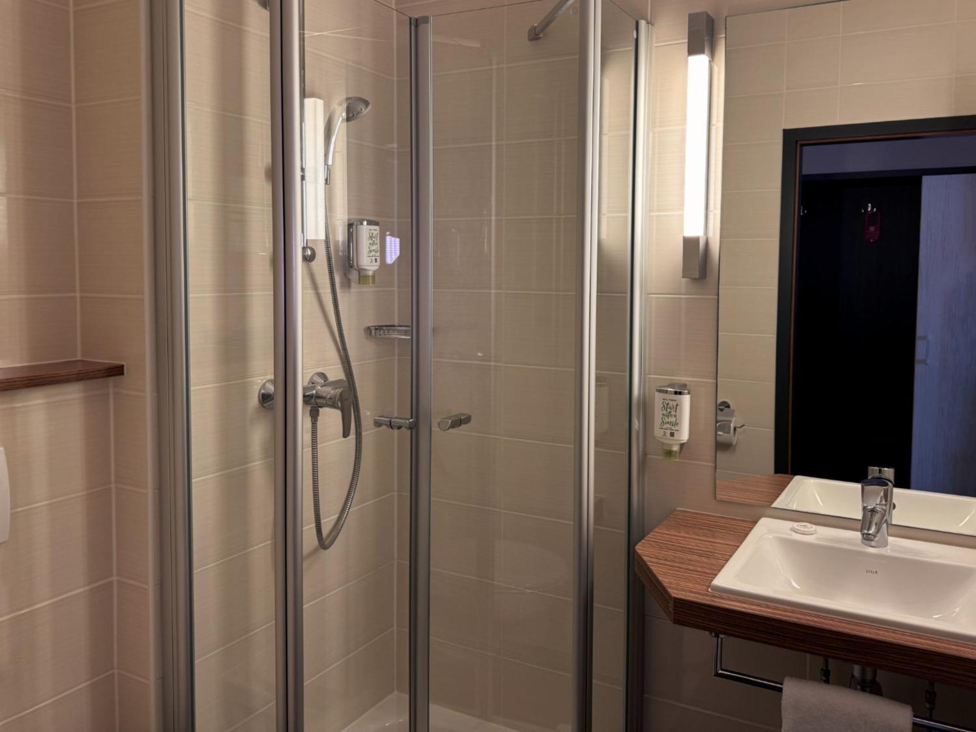 Eisberg Hotel Schwanen Lahr  Ngoại thất bức ảnh