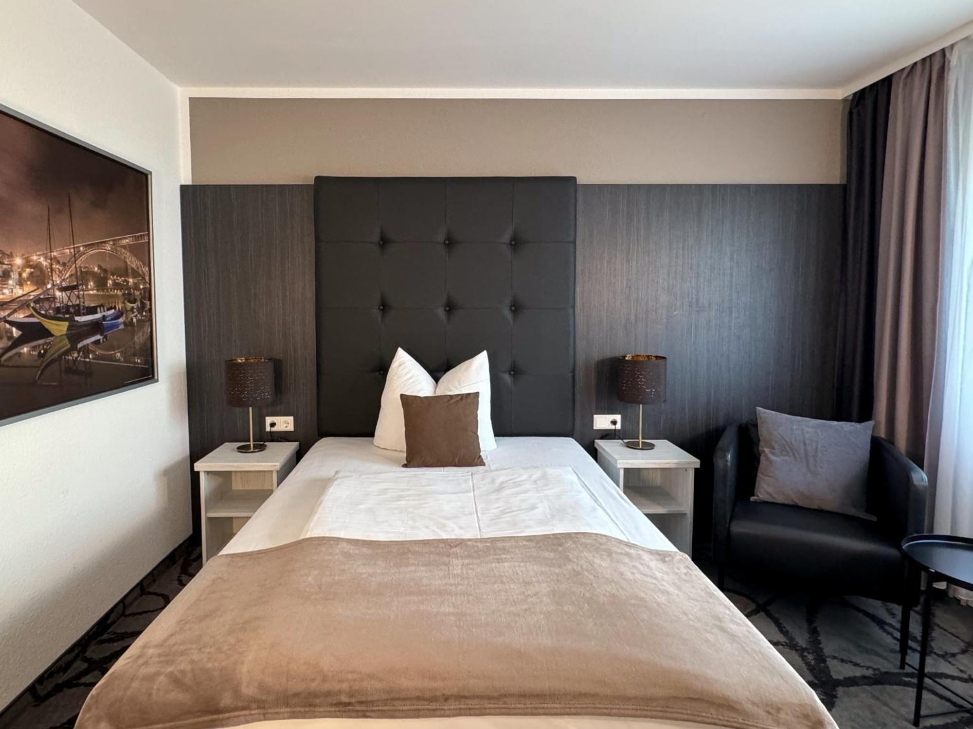 Eisberg Hotel Schwanen Lahr  Ngoại thất bức ảnh
