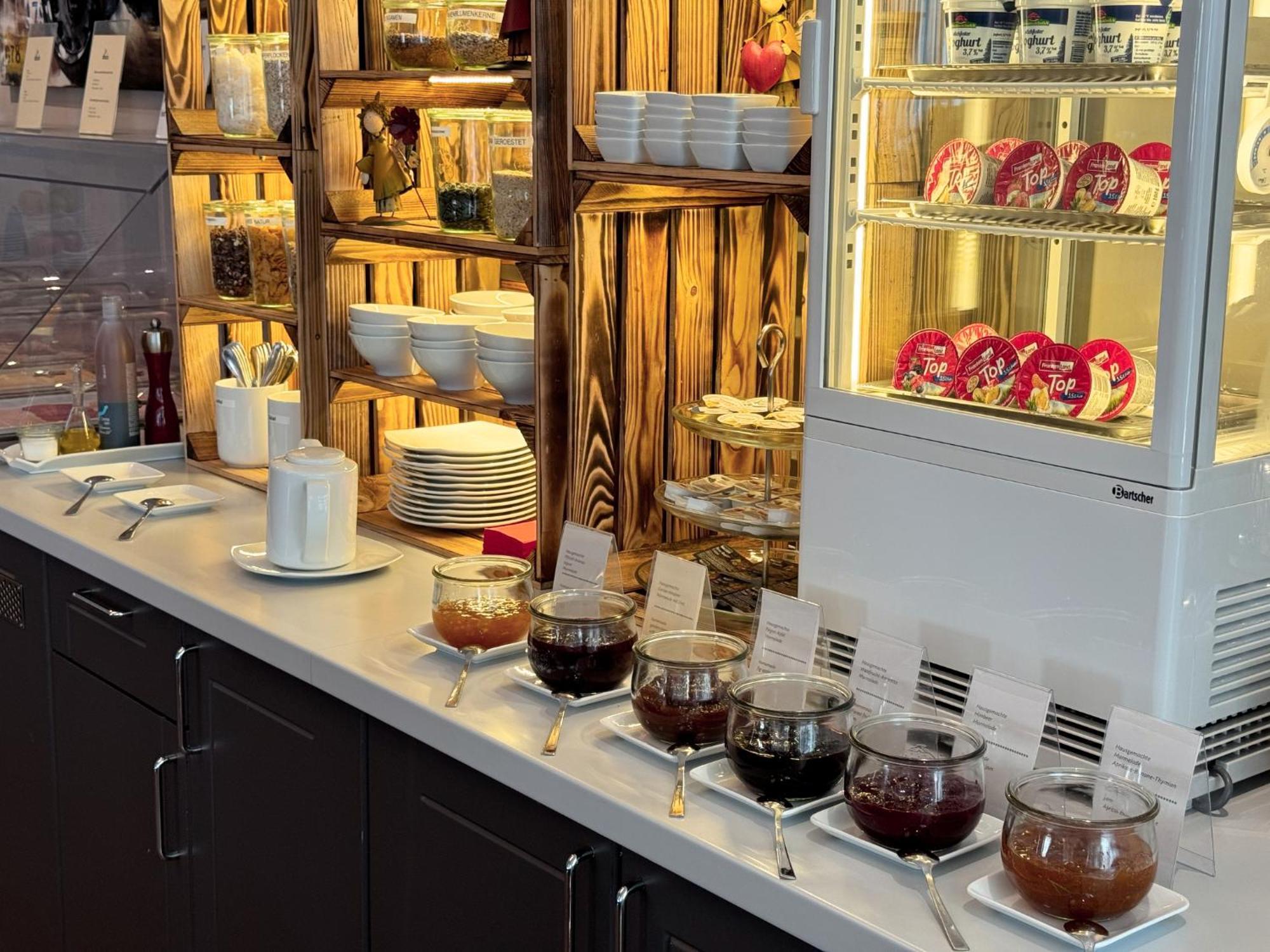 Eisberg Hotel Schwanen Lahr  Ngoại thất bức ảnh